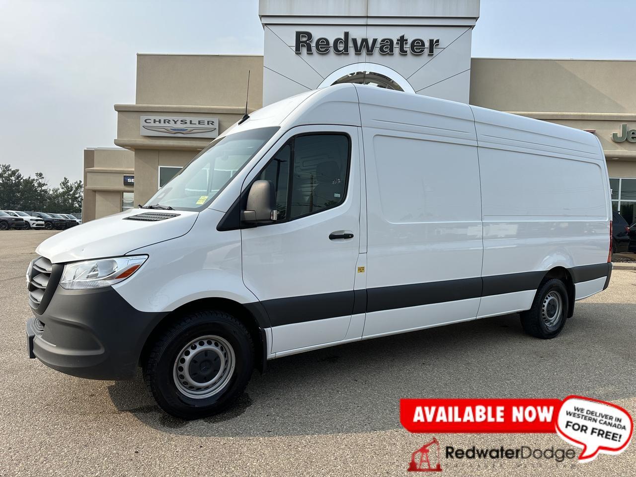 2025 Mercedes-Benz Sprinter Cargo Van 2500 High Roof RWD | Turbo Diesel | Heated Seats | Backup Camera | Low KMs
