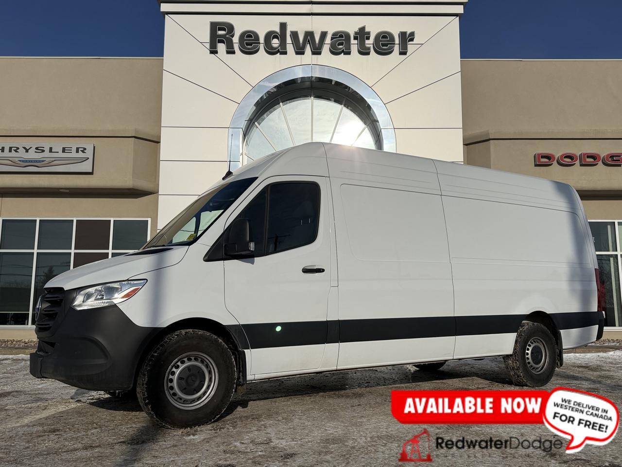 2025 Mercedes-Benz Sprinter Cargo Van 2500 High Roof RWD | Turbo Diesel | Heated Seats | Backup Camera | Low KMs