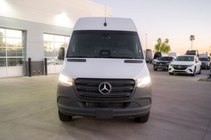 2025 Mercedes-Benz Sprinter Cargo Van 2500 Standard Roof I4 Diesel 144" RWD