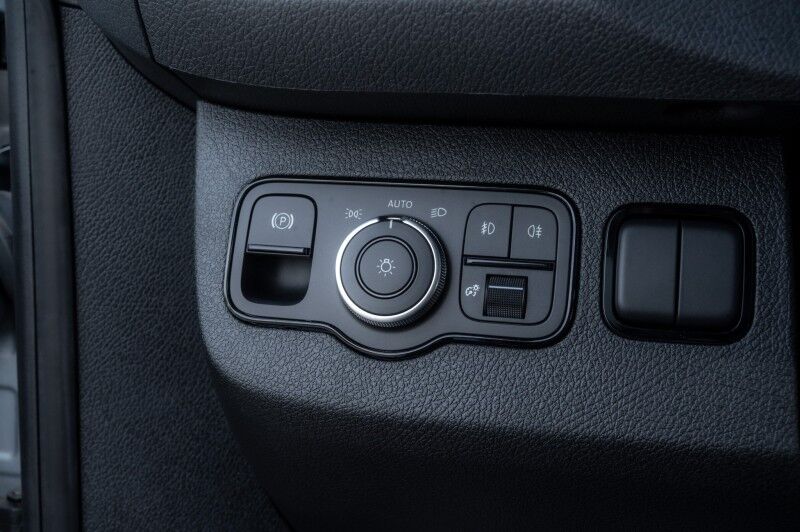 2025 Mercedes-Benz Sprinter Cargo Van 2500 Standard Roof I4 Diesel HO 144" AWD Peoria AZ