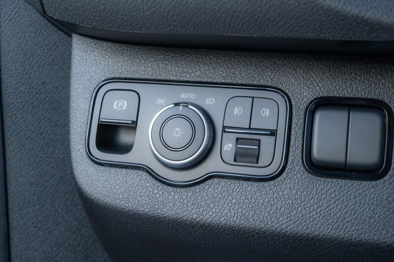 2025 Mercedes-Benz Sprinter Cargo Van 2500 Standard Roof I4 Diesel HO 144" AWD Peoria AZ