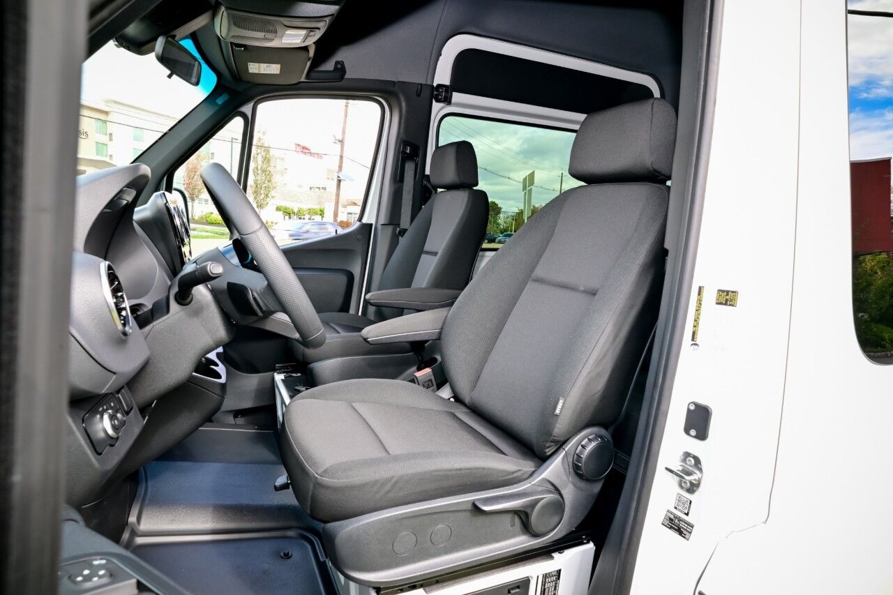 2025 Mercedes-Benz Sprinter Passenger Van High Roof, High Performance A/C Pkg Springfield NJ