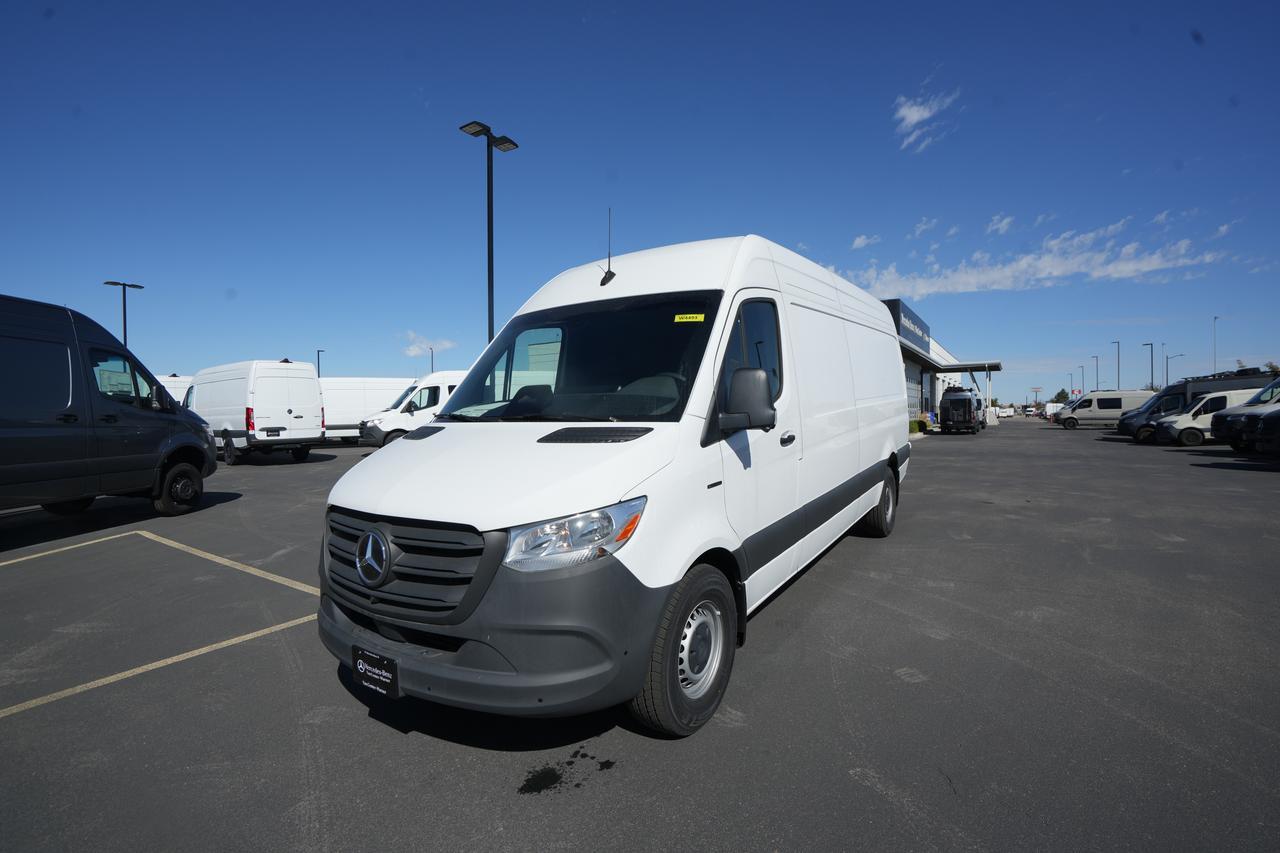 New 2025 Mercedes-Benz eSprinter 2500 Cargo 170 WB