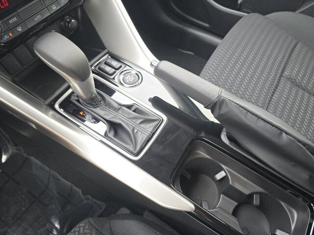 2025 Mitsubishi Eclipse Cross LE Chattanooga TN