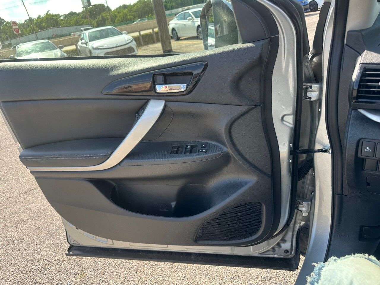2025 Mitsubishi Eclipse Cross SE Lancaster TX