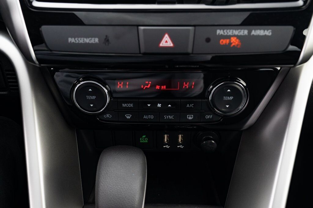 2025 Mitsubishi Eclipse Cross SE Milwaukie OR