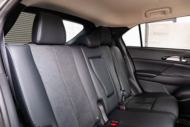 2025 Mitsubishi Eclipse Cross SE Milwaukie OR