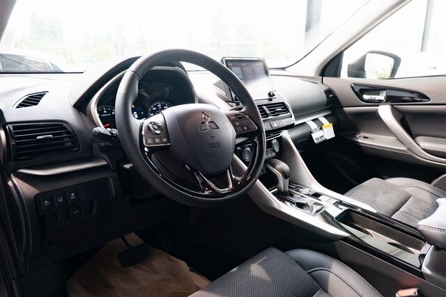 2025 Mitsubishi Eclipse Cross SE Milwaukie OR