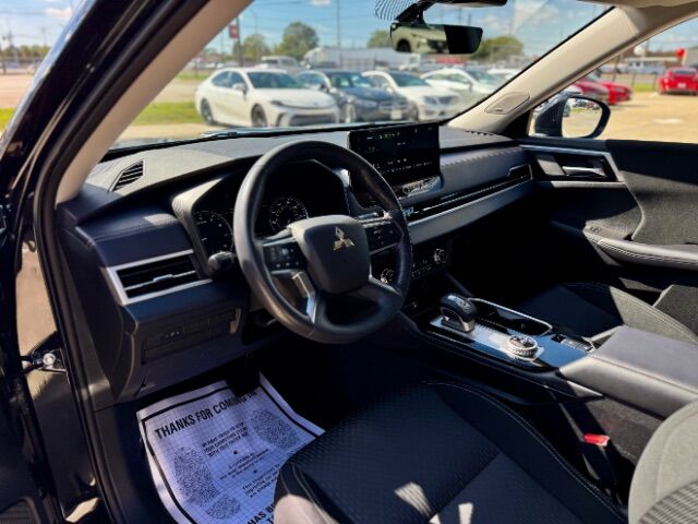 2025 Mitsubishi Outlander ES 2.5 2WD Baton Rouge LA