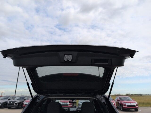 2025 Mitsubishi Outlander ES Grande Prairie AB