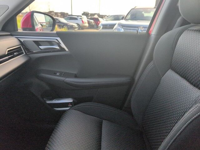 2025 Mitsubishi Outlander ES Grande Prairie AB