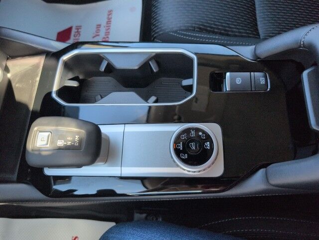 2025 Mitsubishi Outlander ES Grande Prairie AB