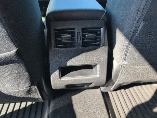 2025 Mitsubishi Outlander ES Grande Prairie AB