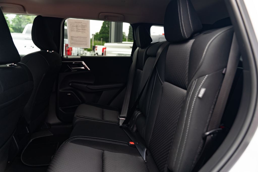 2025 Mitsubishi Outlander ES Milwaukie OR