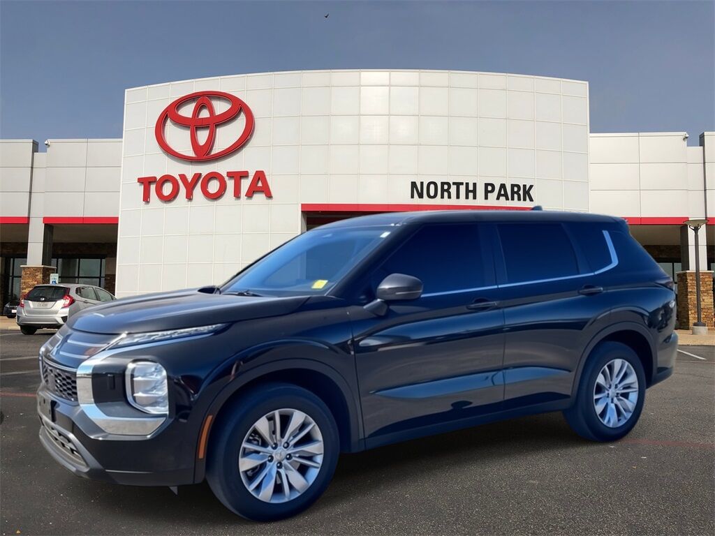 2025 Mitsubishi Outlander