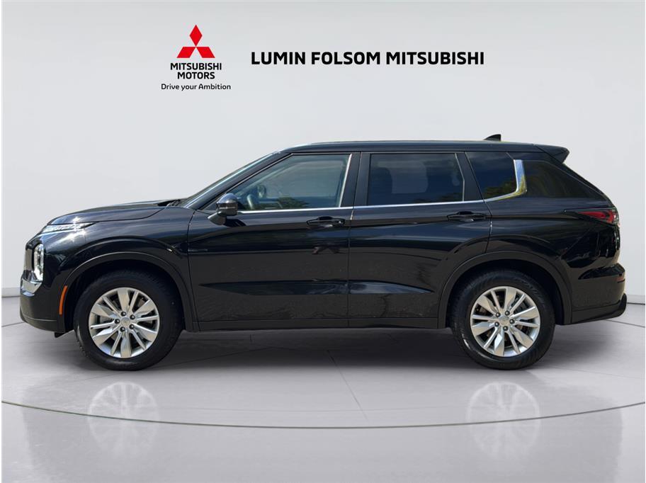 2025 Mitsubishi Outlander ES Sport Utility 4D