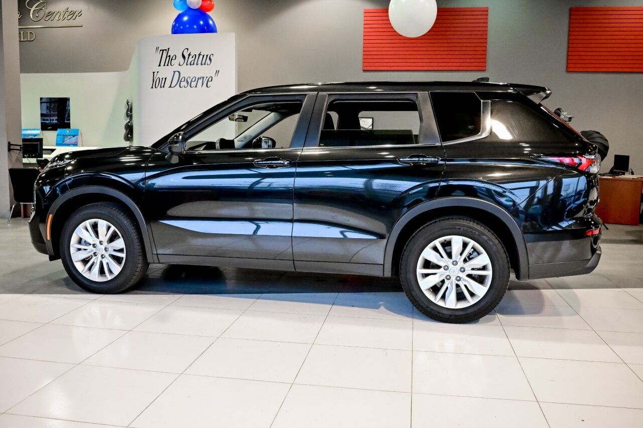 2025 Mitsubishi Outlander ES Springfield NJ