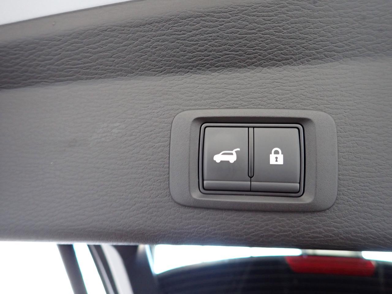 2025 Mitsubishi Outlander GT 7 PASS 4WD LEATHER NAVI SUNROOF Listowel ON