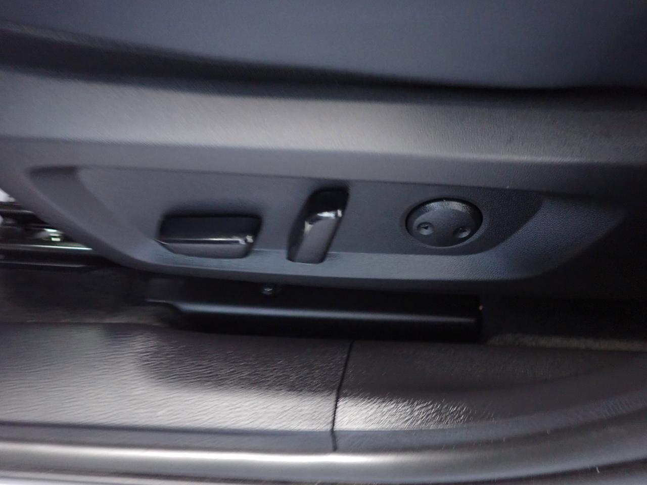 2025 Mitsubishi Outlander GT 7 PASS 4WD LEATHER NAVI SUNROOF Listowel ON