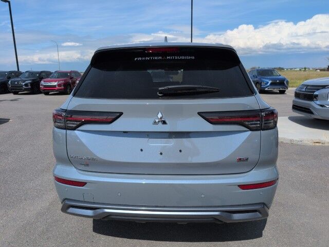 2025 Mitsubishi Outlander GT Grande Prairie AB