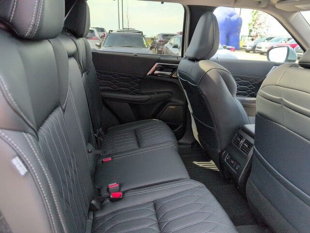 2025 Mitsubishi Outlander GT Grande Prairie AB