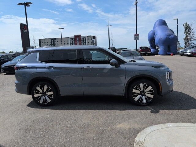 2025 Mitsubishi Outlander GT Grande Prairie AB