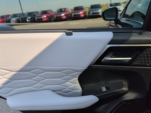 2025 Mitsubishi Outlander GT Grande Prairie AB
