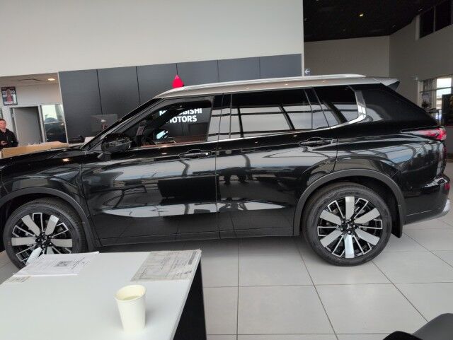 2025 Mitsubishi Outlander GT Grande Prairie AB