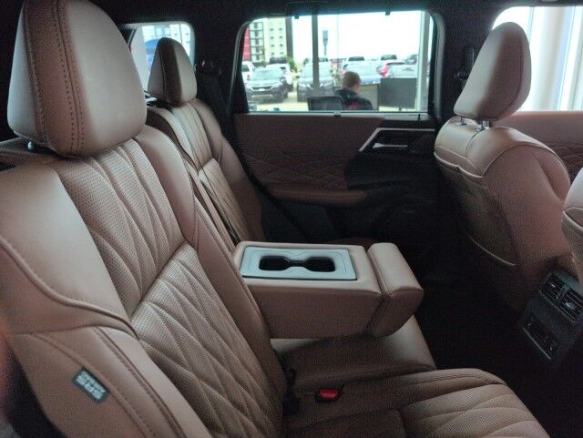 2025 Mitsubishi Outlander GT Grande Prairie AB