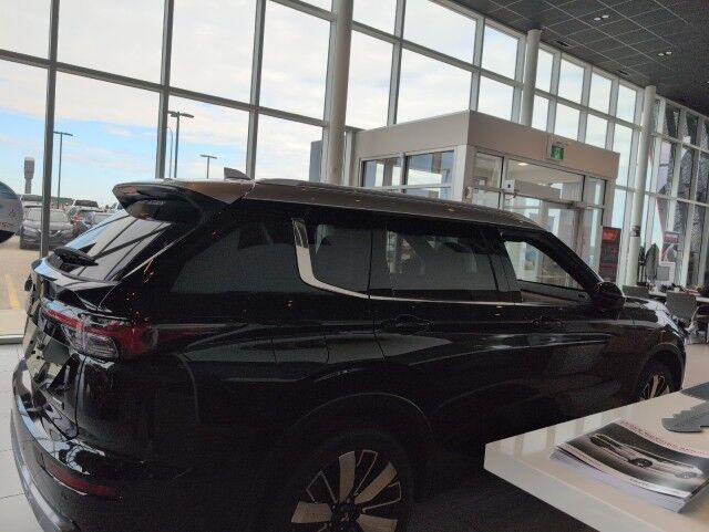 2025 Mitsubishi Outlander GT Grande Prairie AB