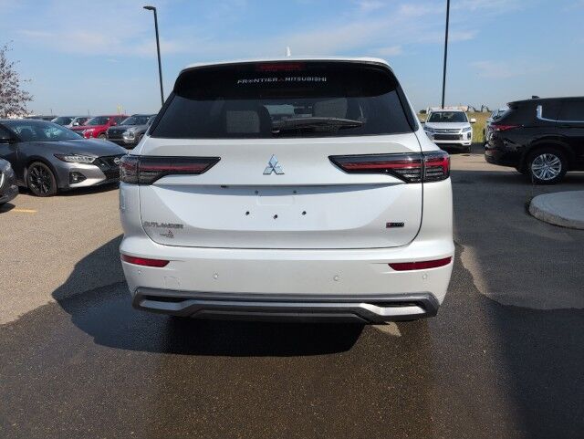 2025 Mitsubishi Outlander GT Grande Prairie AB