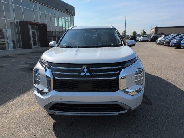 2025 Mitsubishi Outlander GT Grande Prairie AB