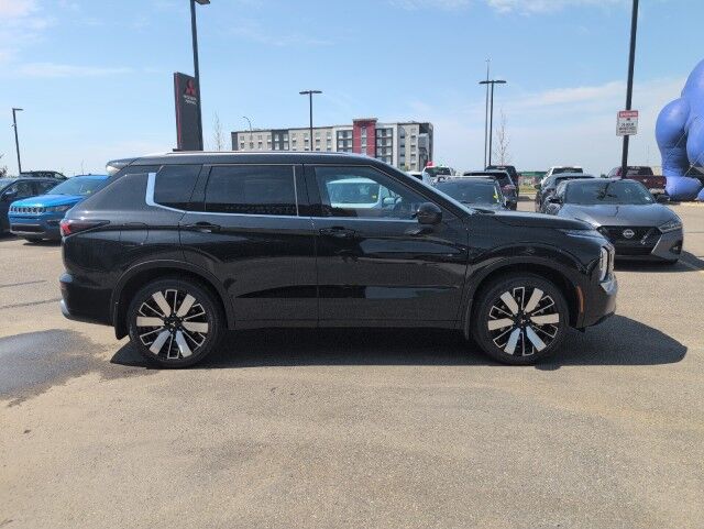 2025 Mitsubishi Outlander GT Grande Prairie AB