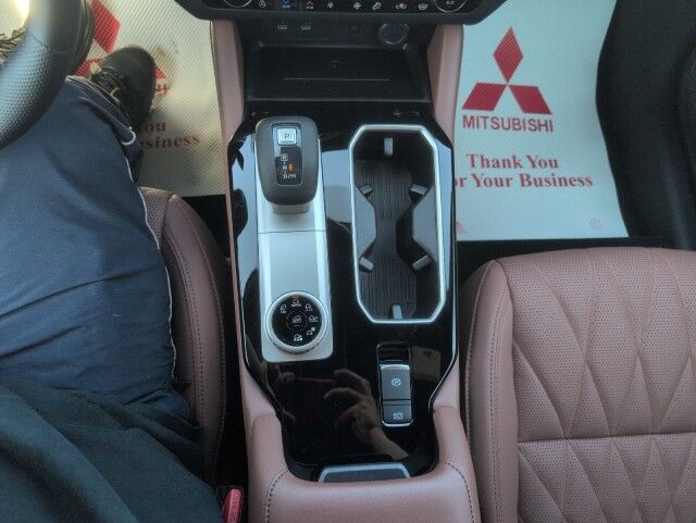 2025 Mitsubishi Outlander GT Whitecourt AB