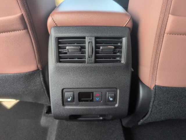 2025 Mitsubishi Outlander GT Whitecourt AB