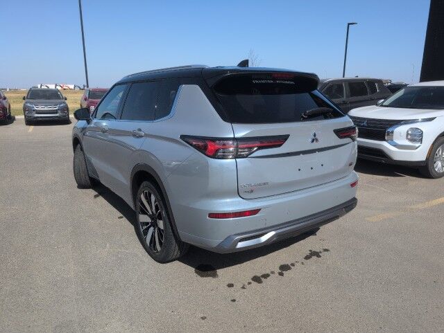 2025 Mitsubishi Outlander GT Whitecourt AB