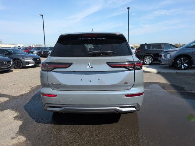 2025 Mitsubishi Outlander GT Whitecourt AB