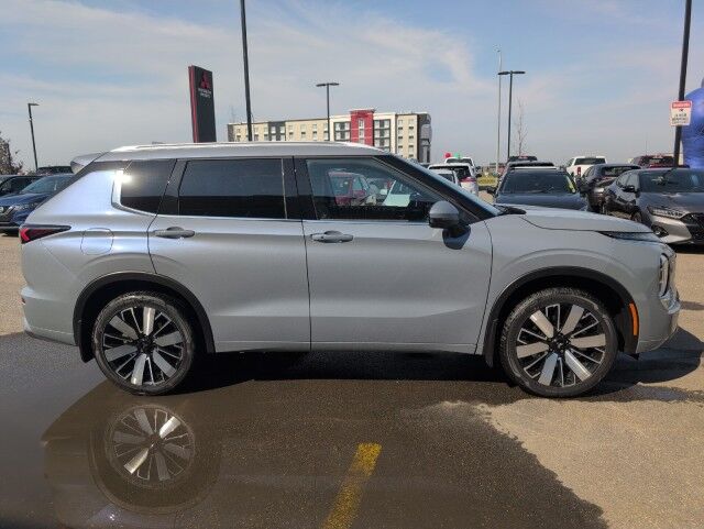 2025 Mitsubishi Outlander GT Whitecourt AB