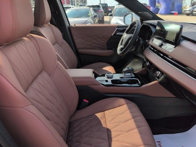 2025 Mitsubishi Outlander GT Whitecourt AB