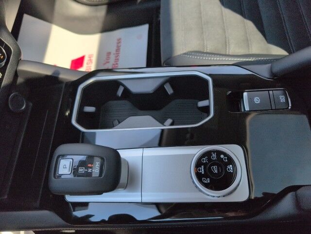 2025 Mitsubishi Outlander LE Grande Prairie AB