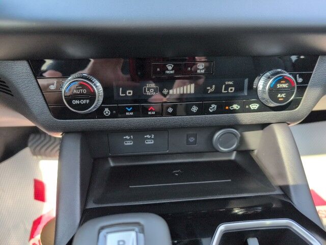 2025 Mitsubishi Outlander LE Grande Prairie AB