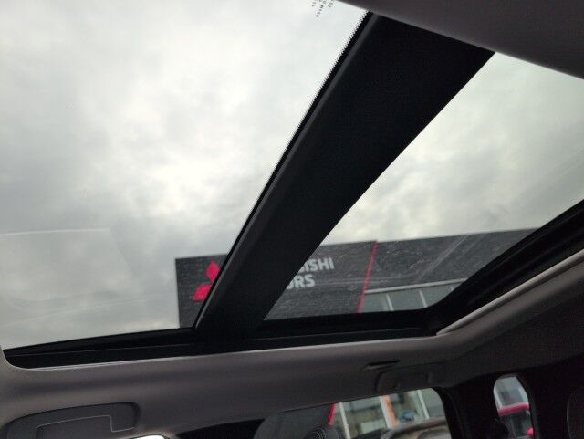 2025 Mitsubishi Outlander LE Grande Prairie AB