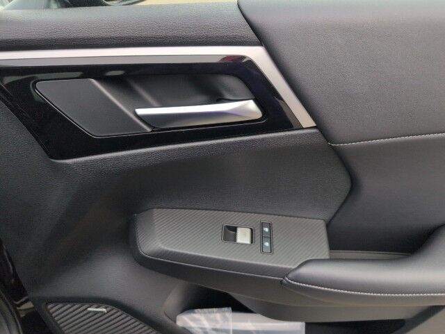 2025 Mitsubishi Outlander LE Grande Prairie AB