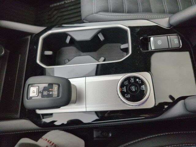 2025 Mitsubishi Outlander LE Grande Prairie AB
