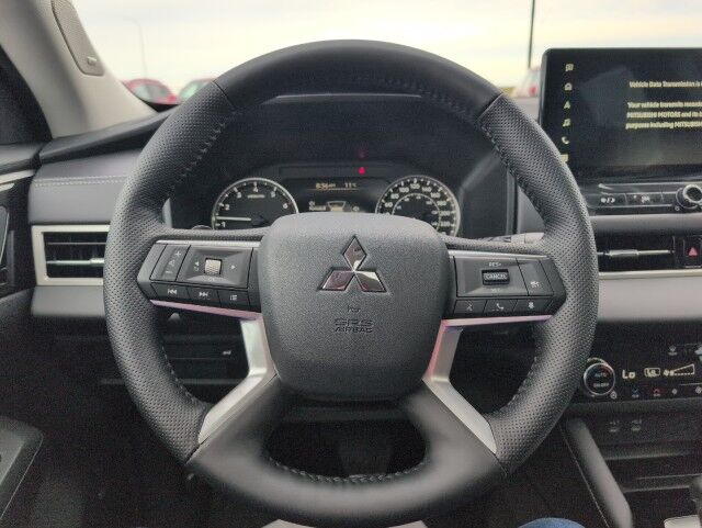 2025 Mitsubishi Outlander LE Grande Prairie AB