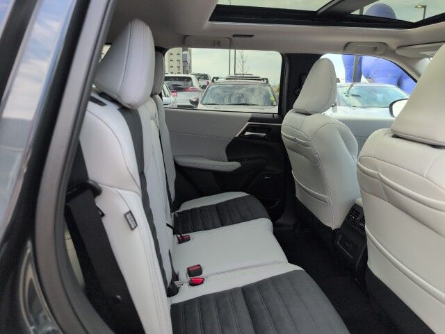 2025 Mitsubishi Outlander LE Grande Prairie AB