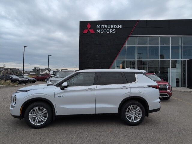 2025 Mitsubishi Outlander PHEV ES Grande Prairie AB