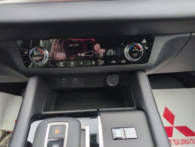 2025 Mitsubishi Outlander PHEV ES Grande Prairie AB