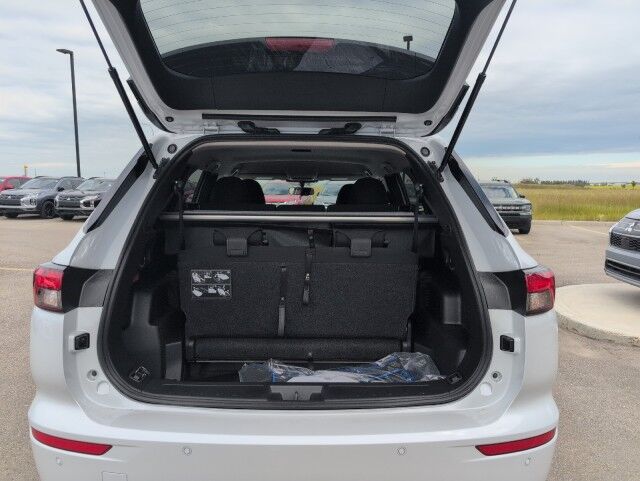 2025 Mitsubishi Outlander PHEV ES Grande Prairie AB