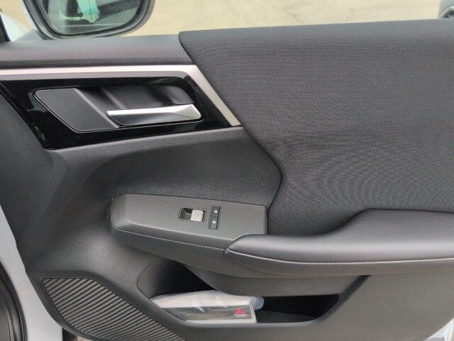 2025 Mitsubishi Outlander PHEV ES Grande Prairie AB